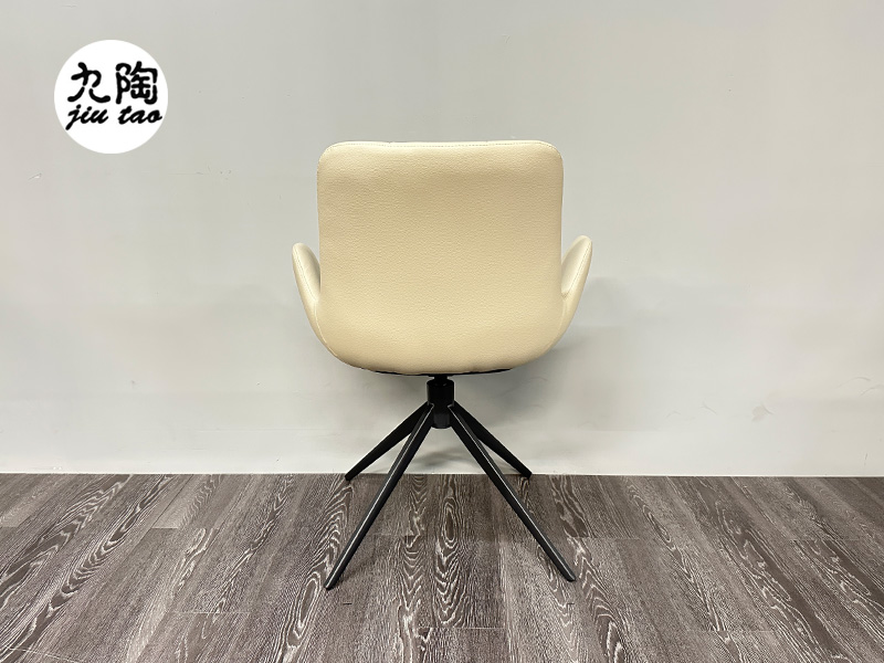 轉椅 (米黃)