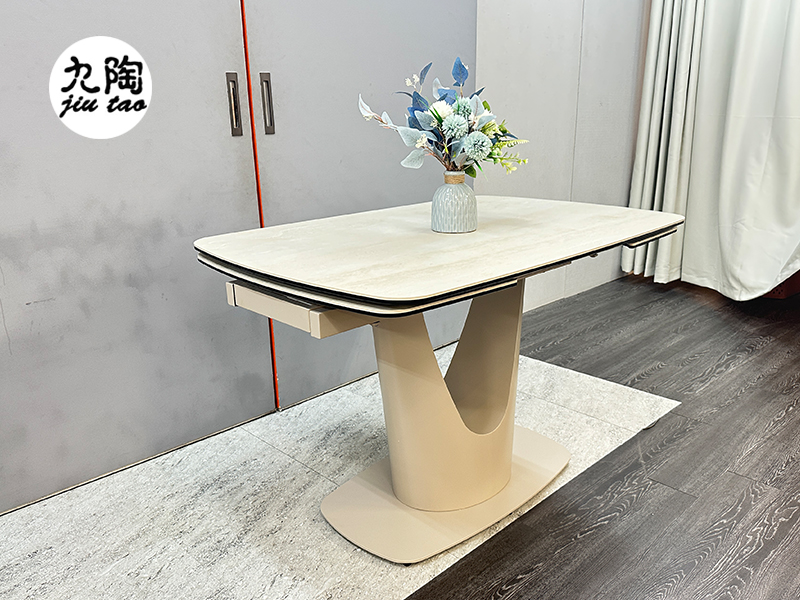 西餐桌（伸縮桌）