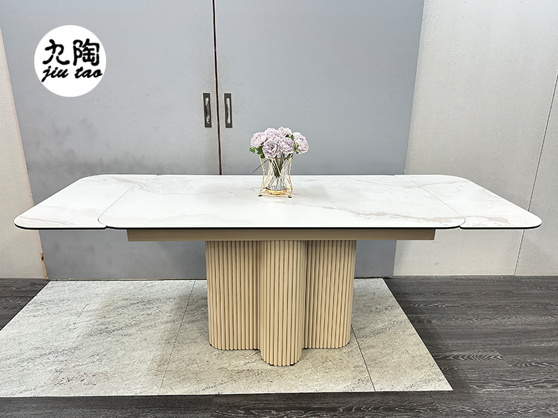 伸縮西餐桌