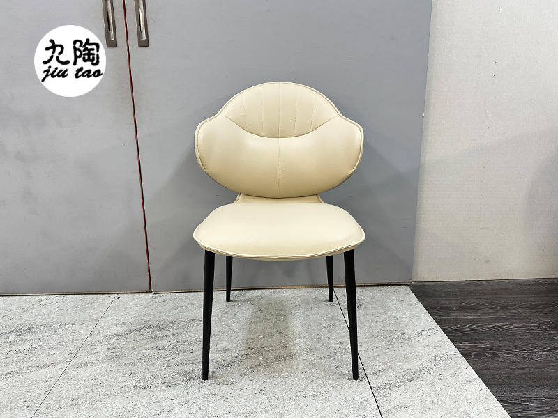 餐椅 (米色)