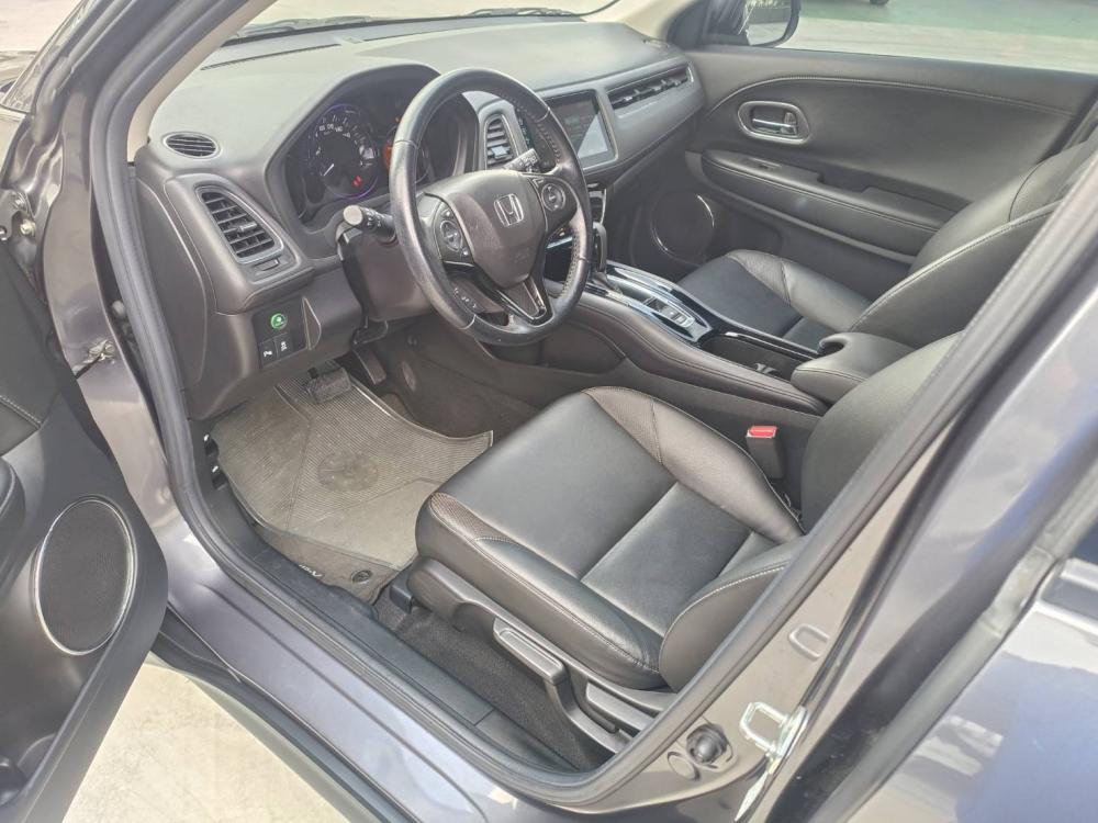 Honda HR-V S（深灰）