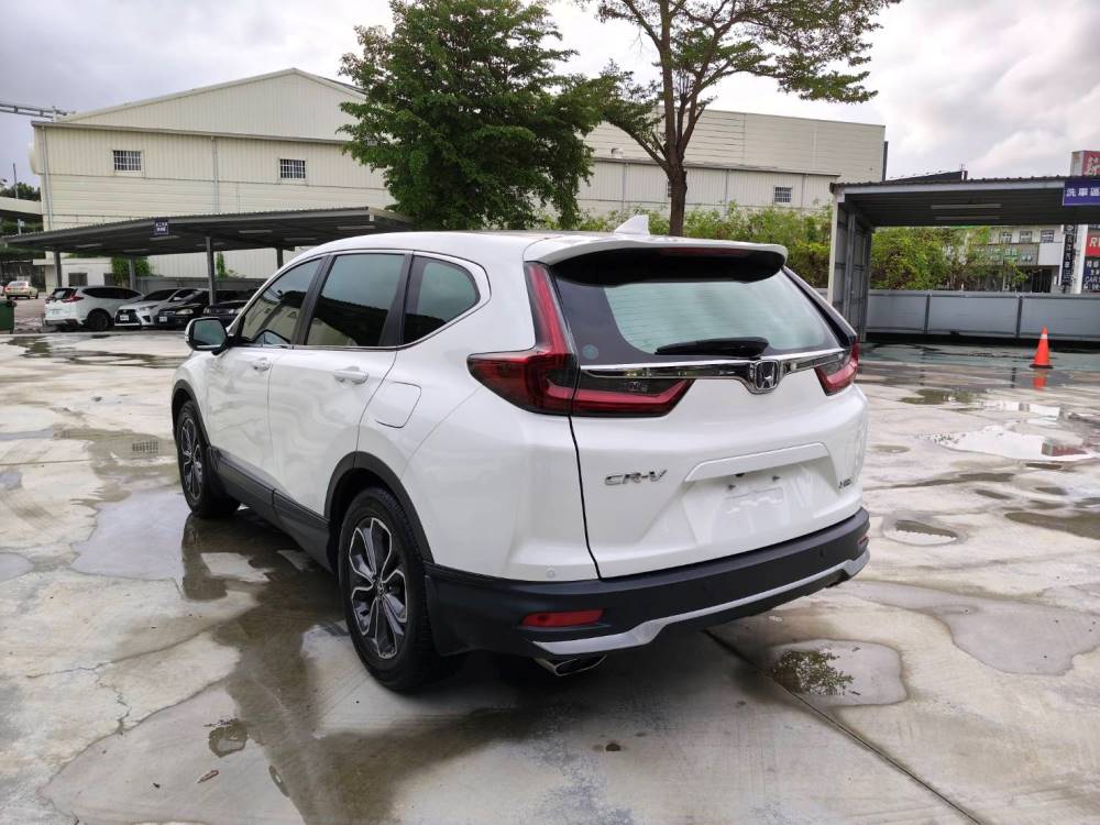 Honda CR-V 1.5L VTI-S(白)