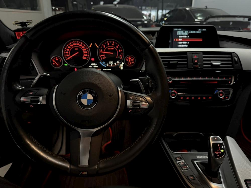 總代理2018 320i Touring M Sport