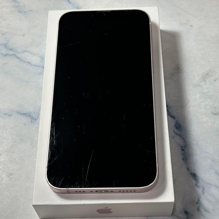 懇得機通訊 二手機 iPhone 13 128G 粉色 6.1吋 ios 18.3.2【歡迎舊機交換折抵】960
