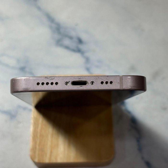 懇得機通訊 二手機 iPhone 13 128G 粉色 6.1吋 ios 18.3.2【歡迎舊機交換折抵】960