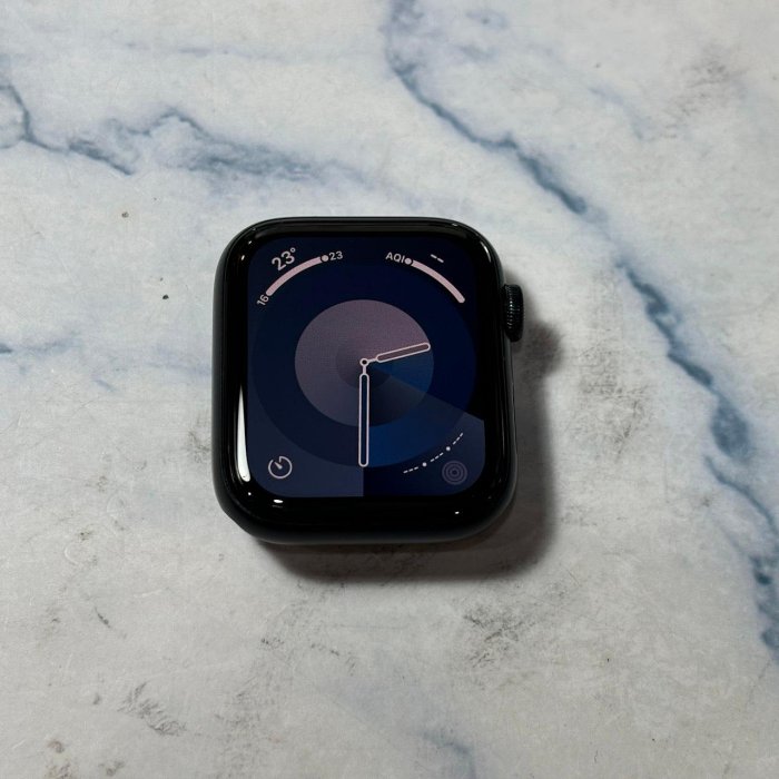 懇得機通訊 二手品 Apple Watch SE2 SE 2代 44MM GPS A2723 黑色【985】