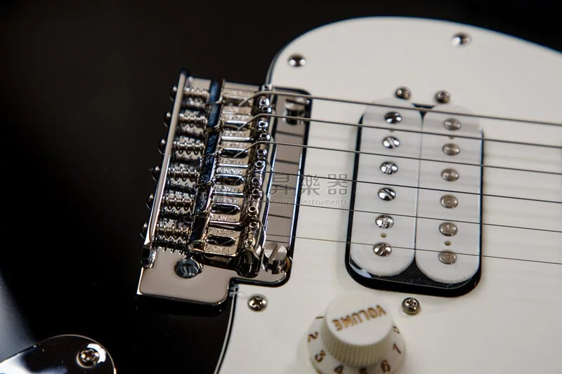 Fender Player Stratocaster HSS MN BLK單單雙 小搖座 兩點式搖座