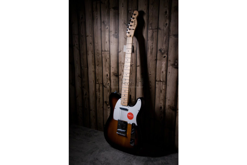 Fender Squier Affinity Telecaster MN 2TS 楓木指板