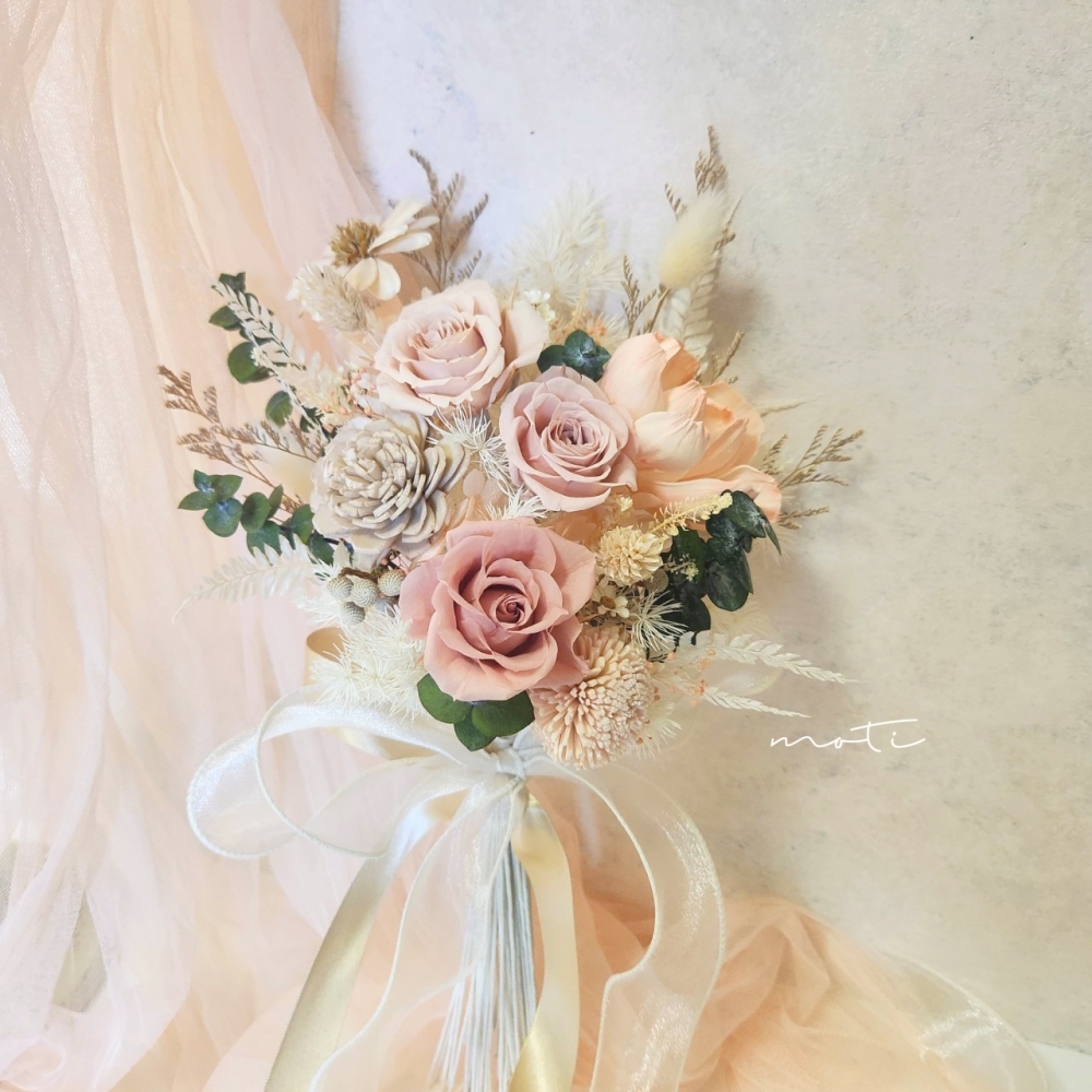韓式永生小捧花 奶茶粉色系 | 台北婚禮捧花