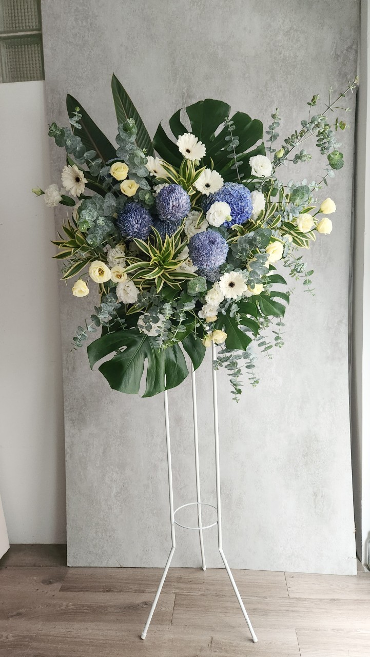 鮮花開幕祝賀高架花籃(藍色系)