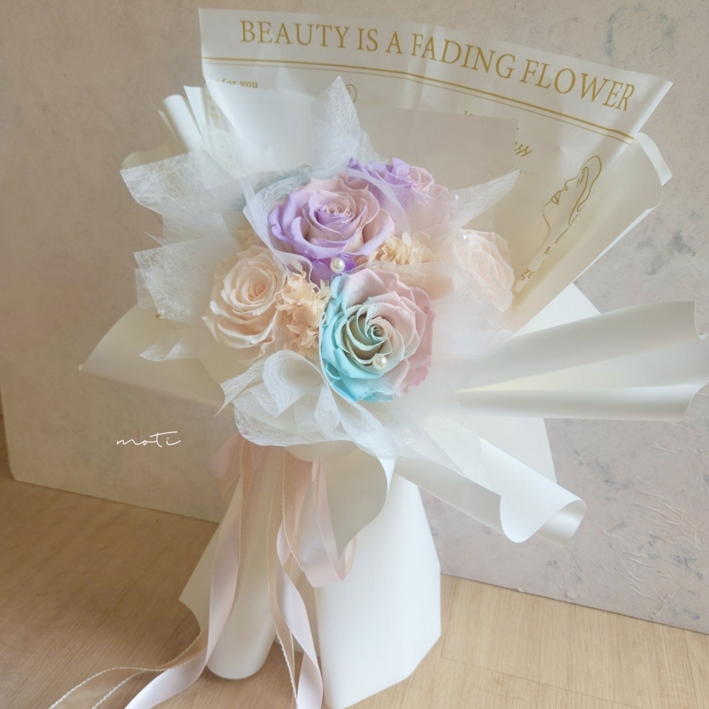 厄瓜多永生玫瑰花束