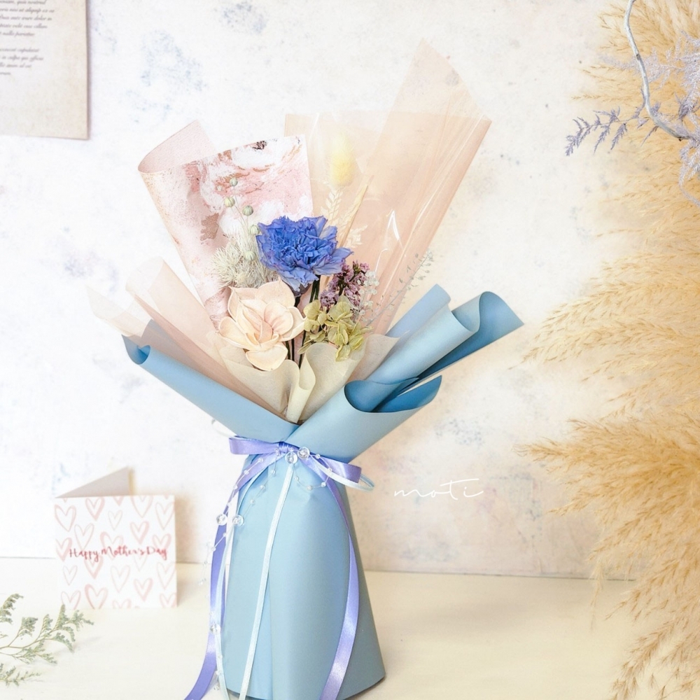 永生康乃馨花束 S 粉藍A