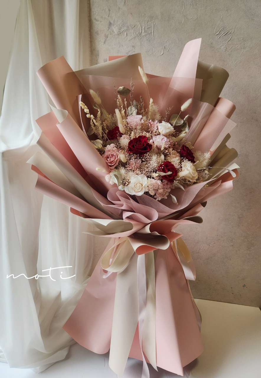 韓式巨大花束(10朵永生玫瑰)