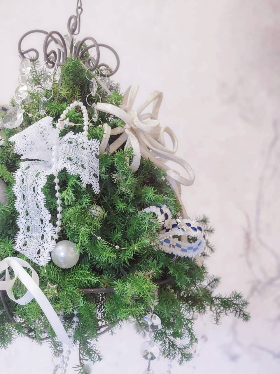 《冬霧．白羽之森》懸吊聖誕樹