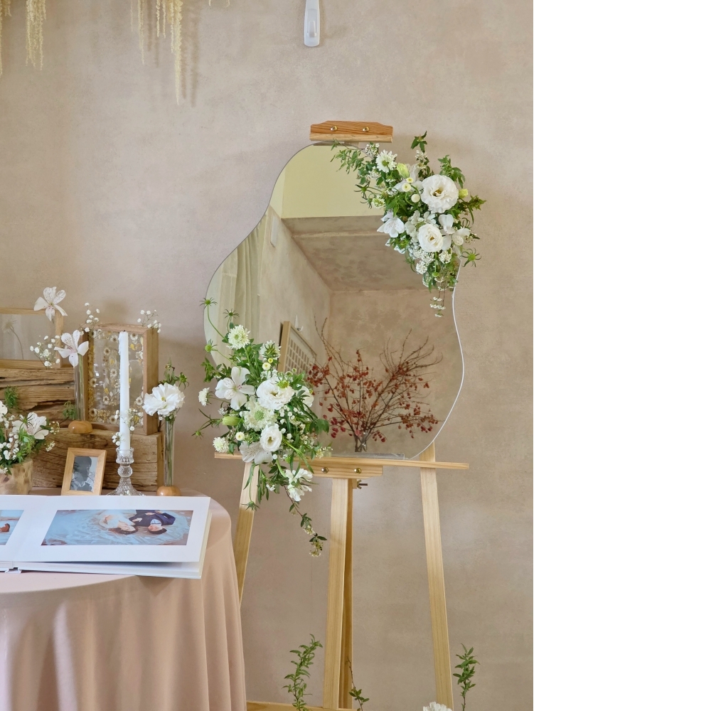 花藝佈置｜迎賓鏡面花