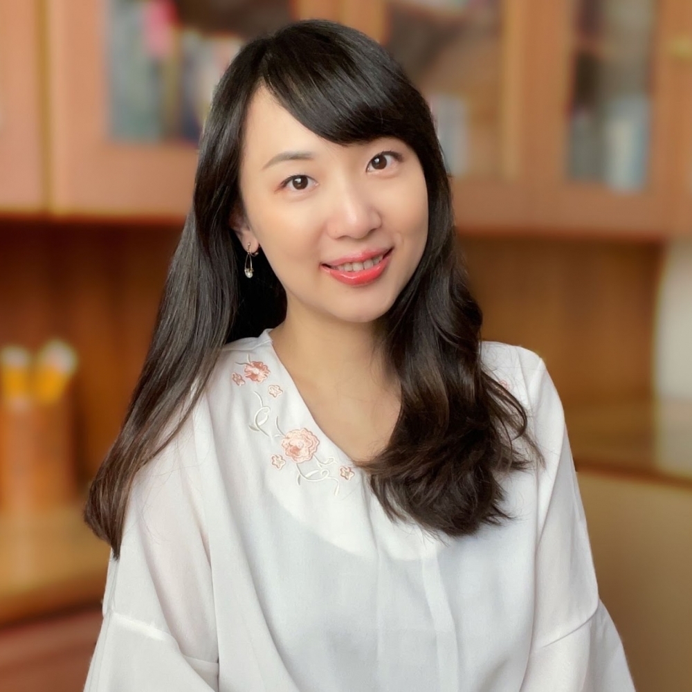 李亭萱  諮商心理師