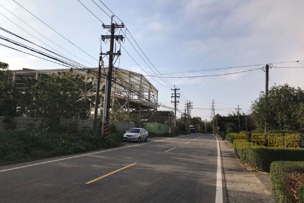 龍潭全新物流廠A</BR>地坪：1539.72</BR>建坪：2064.74</BR>租金134.2萬</BR>有碼頭，近交流道