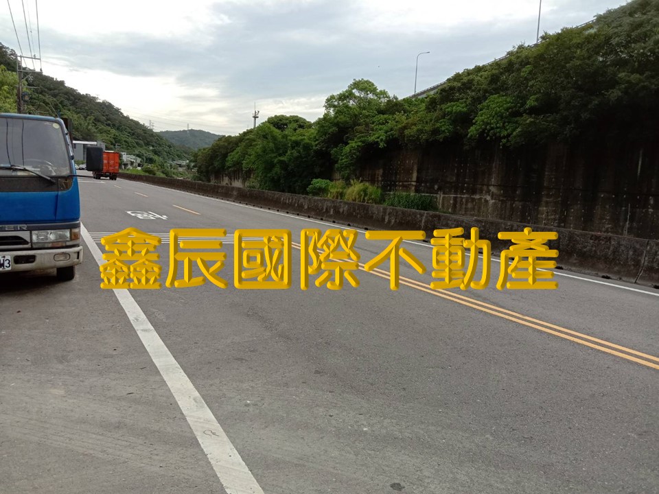 泰山漂亮鋼骨廠</BR>地坪：744</BR>建坪：600</BR>售價2億2000萬</BR>有空地，停車方便
