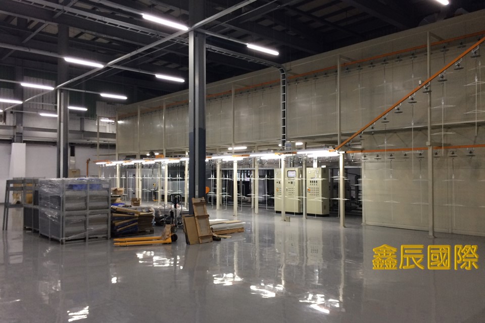 楊梅工業廠房</BR>建坪：2782.97</BR>租金330萬元</BR>廠區整潔</BR>交通便利