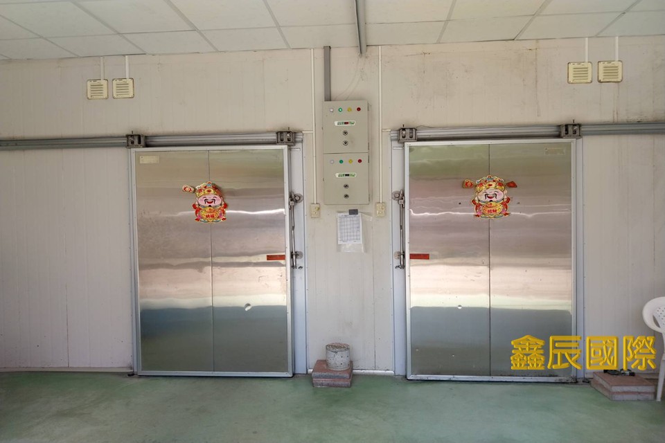 龍潭工業廠房</BR>地坪：330.43</BR>建坪：140.09</BR>售價7000萬</BR>廠況，格局動線佳