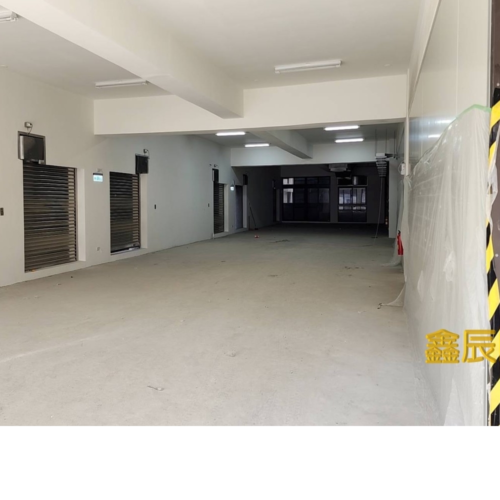 新北產業園區廠辦</BR>地坪：226.88</BR>建坪：1428</BR>租金128萬</BR>全新廠房高承載