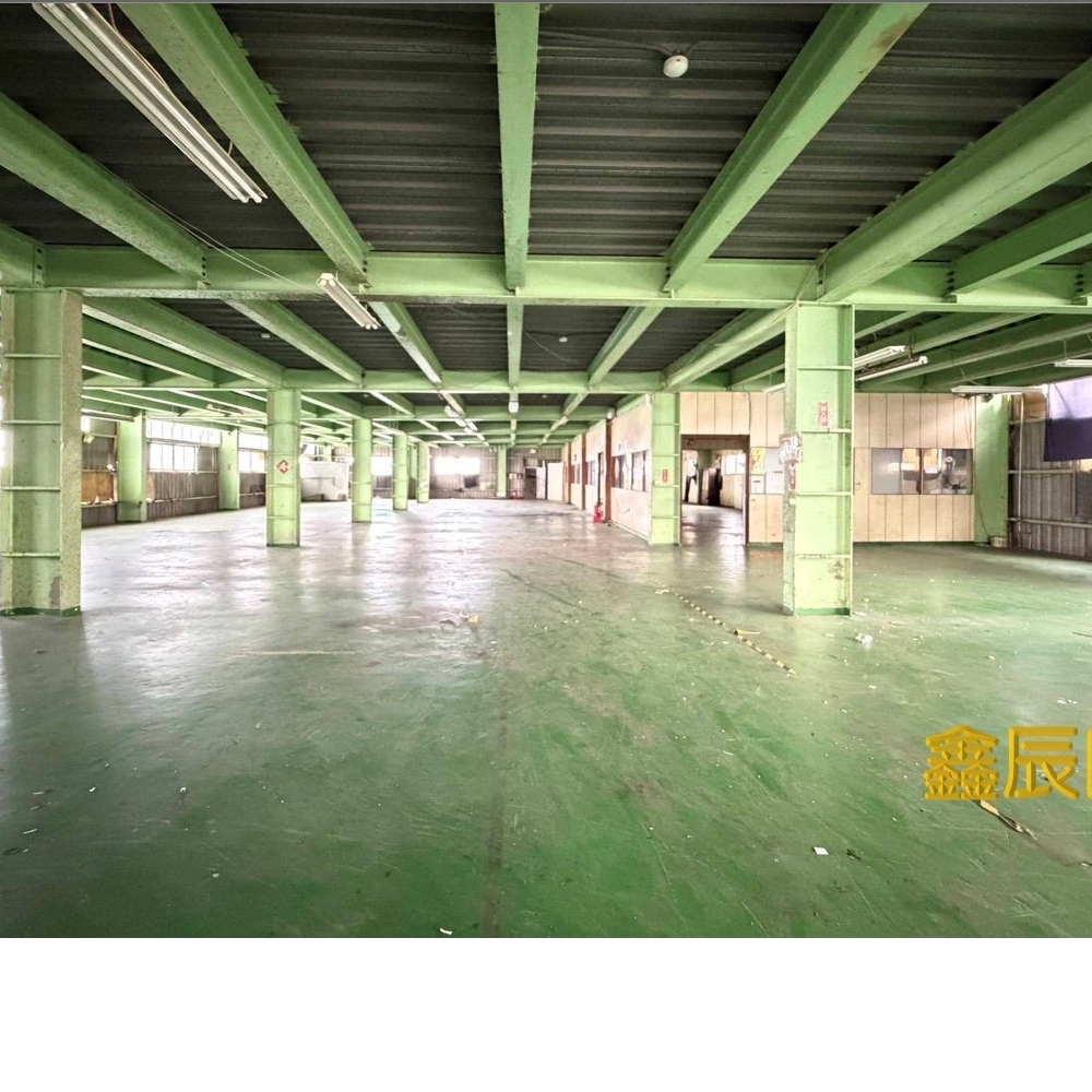 蘆洲鋼構廠</BR>地坪：1291</BR>建坪：755</BR>租金28萬</BR>近蘆洲捷運站