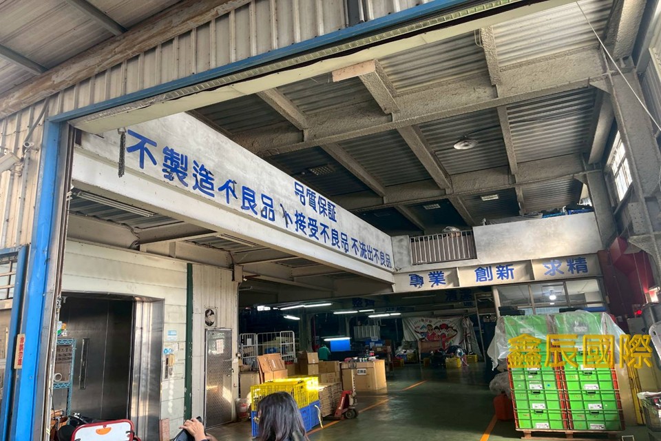 台中大雅廠房</BR>地坪：560.23</BR>建坪：847</BR>租金73萬8仟</BR>近中科園區
