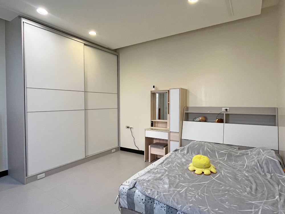 系統櫥櫃｜簡約不簡單，打造孩子專屬舒適空間