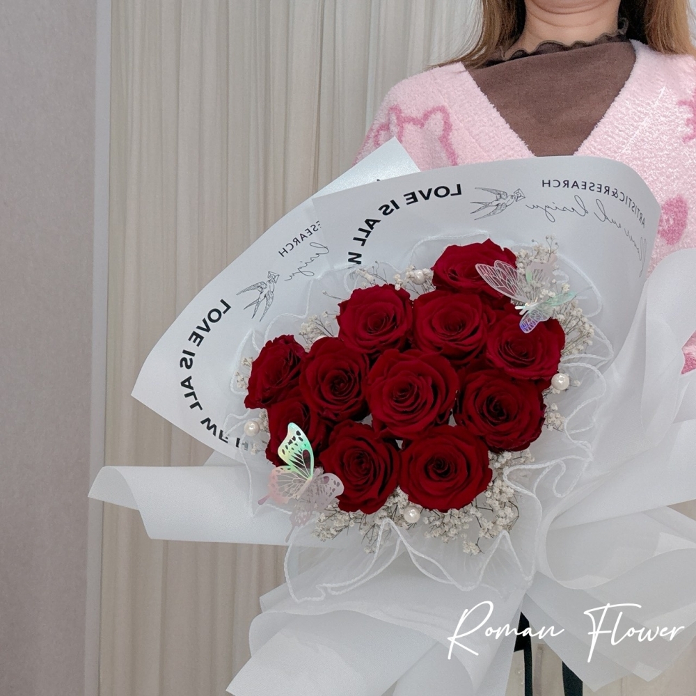 求婚告白紀念日訂製款~〝蝶戀花〞11朵頂級厄瓜多永生玫瑰愛心花束(XL)大花束