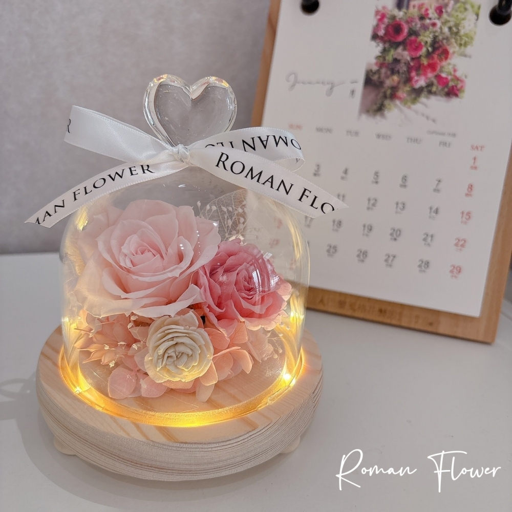 心型永生玫瑰玻璃花盅(M)-底座帶燈，可當夜燈，可替換電池