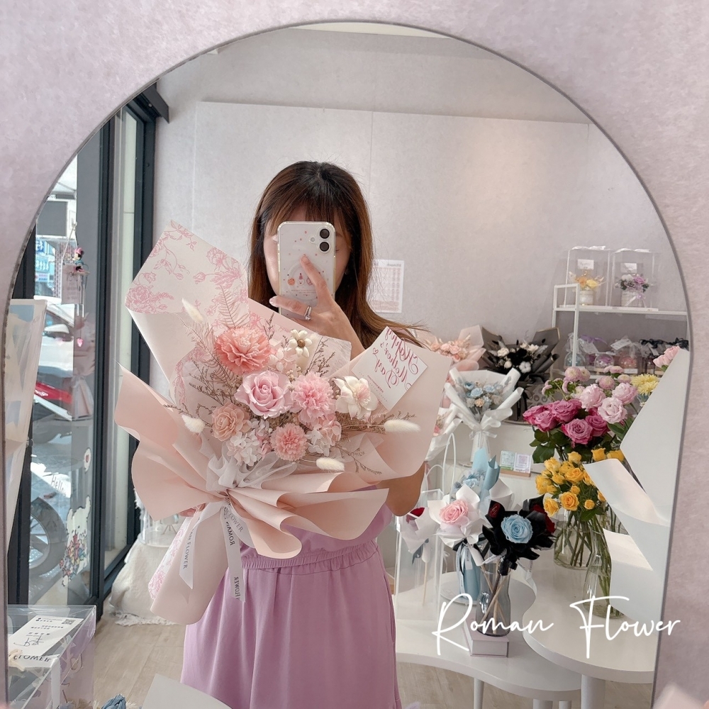 母親節限定~永生玫瑰康乃馨綜合花束(L)(浪漫粉)