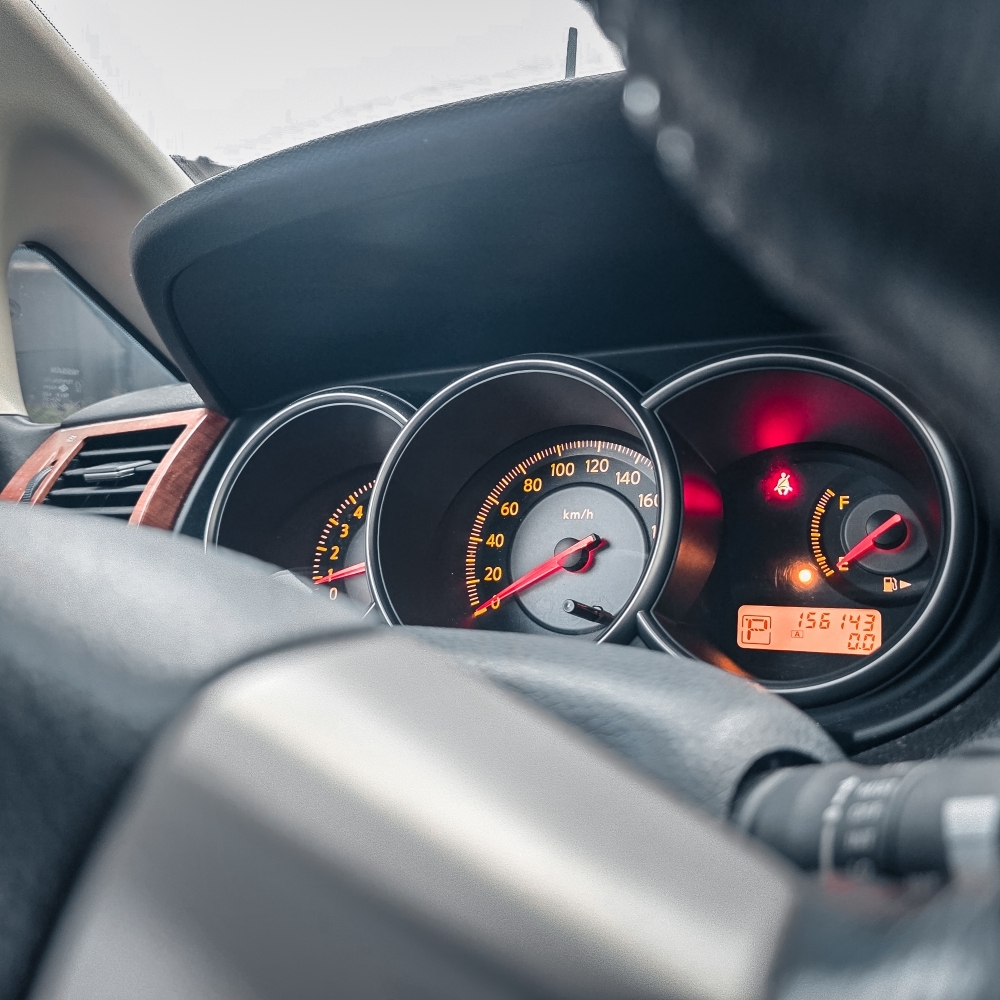 2008  nissan Tiida 4D 1.8L