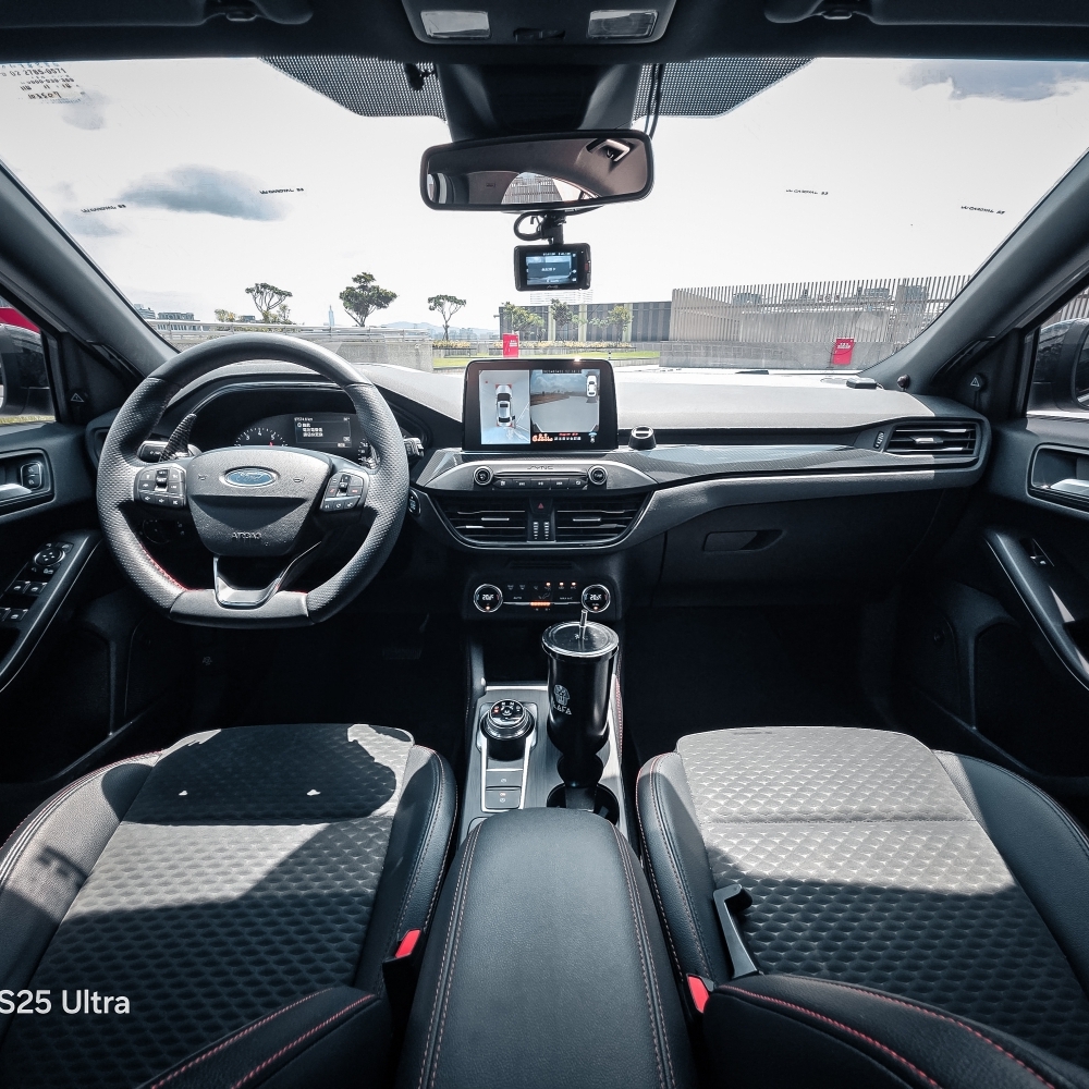 2019 Ford focus ST-Line 