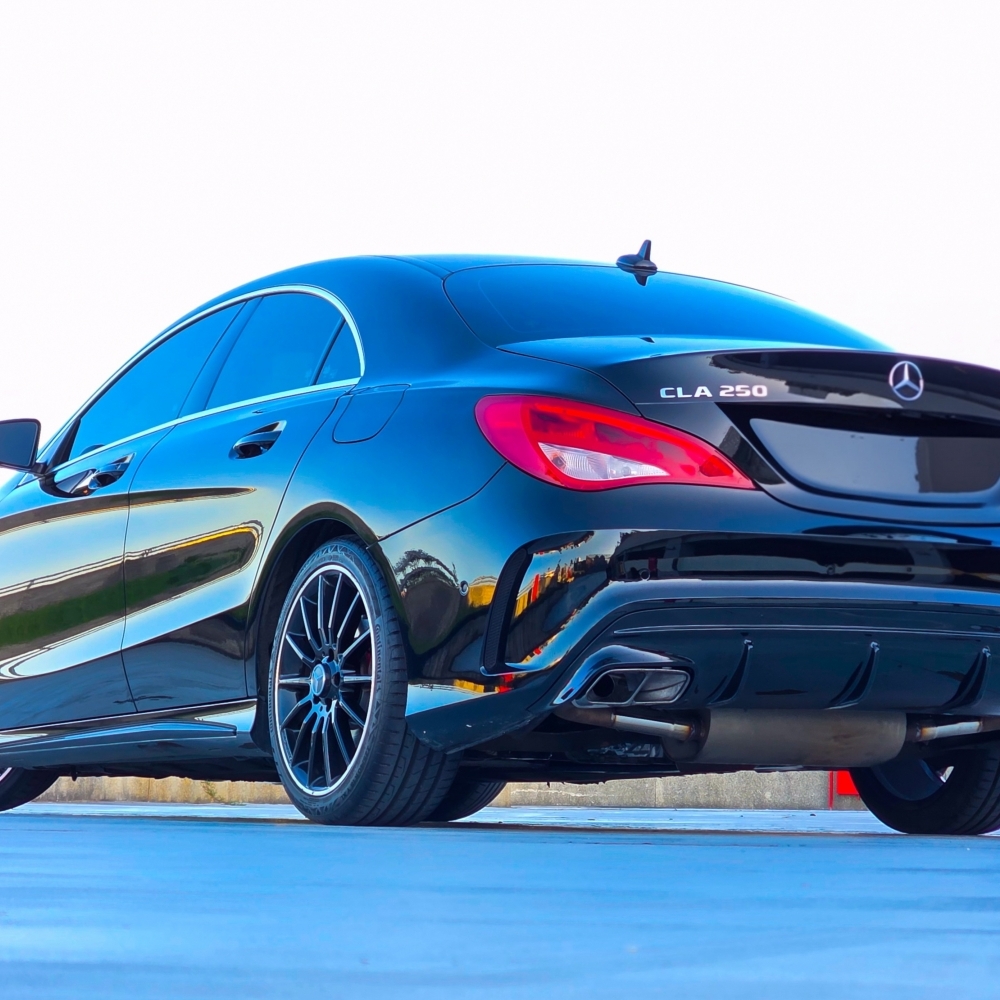 2016 Benz CLA250 4MATIC AMG