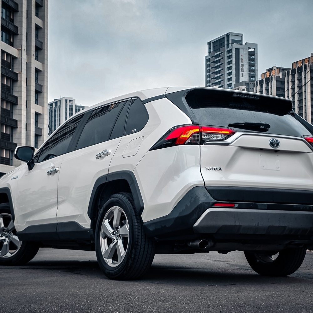 2021 豐田 RAV4 油電旗艦版
