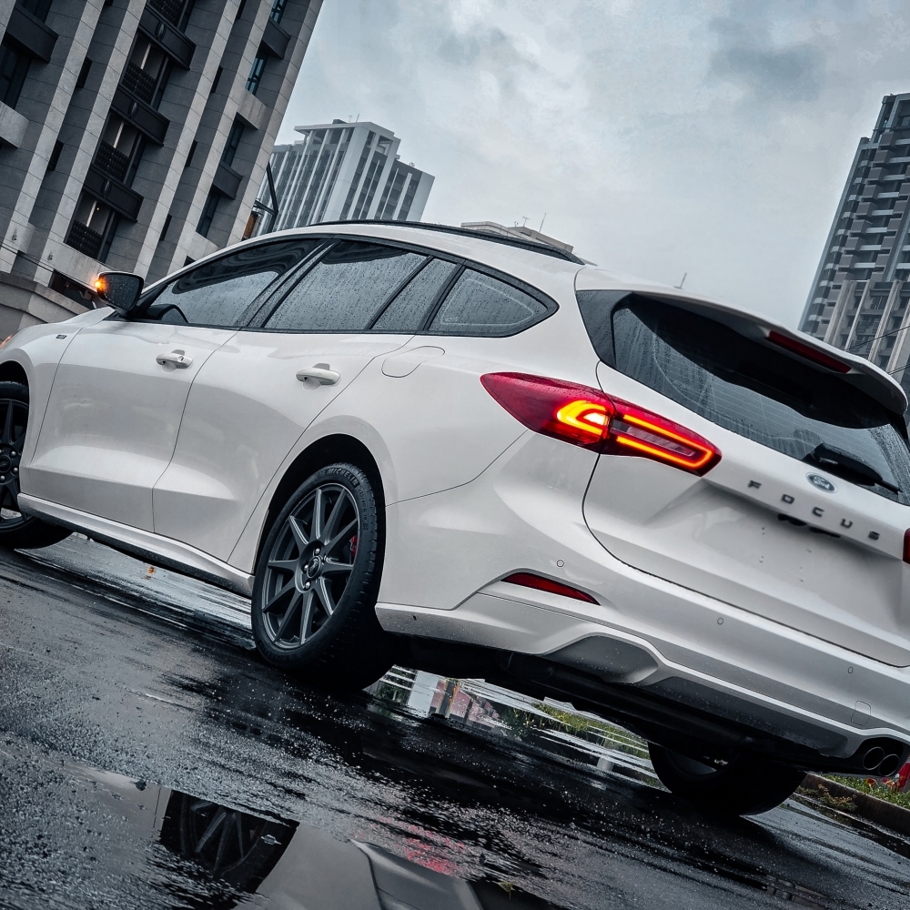  2023 Focus wagon vignale頂規版本