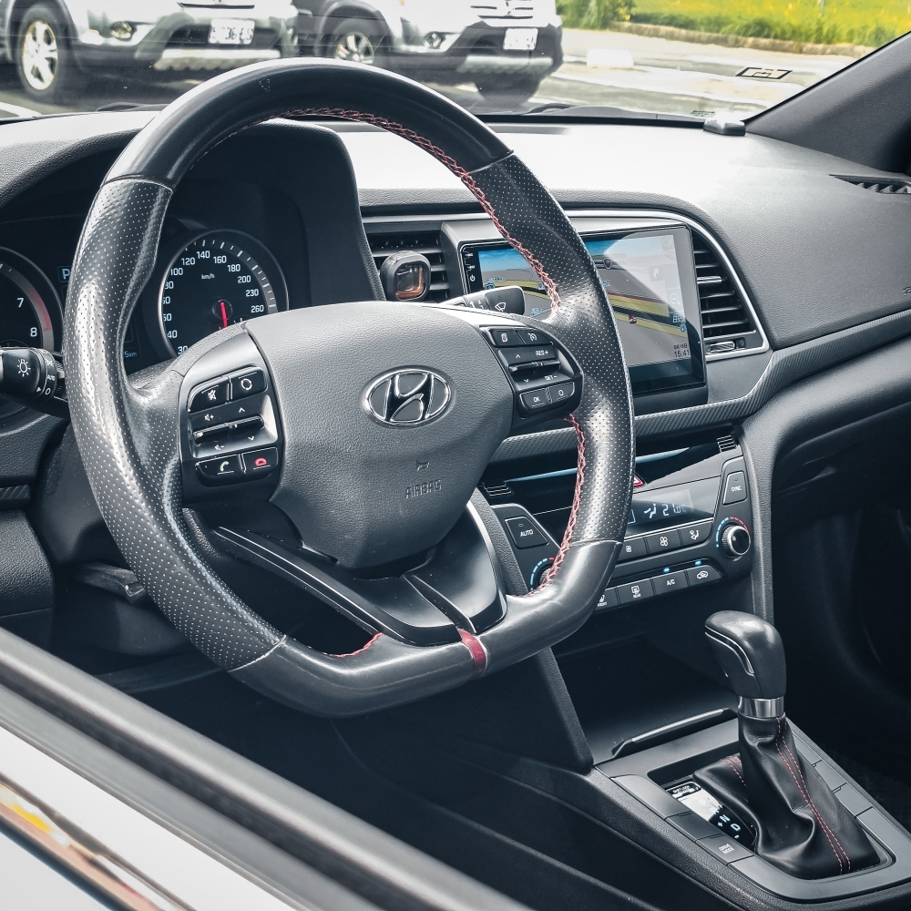 2018 Hyundai Elantra Sport頂規版本