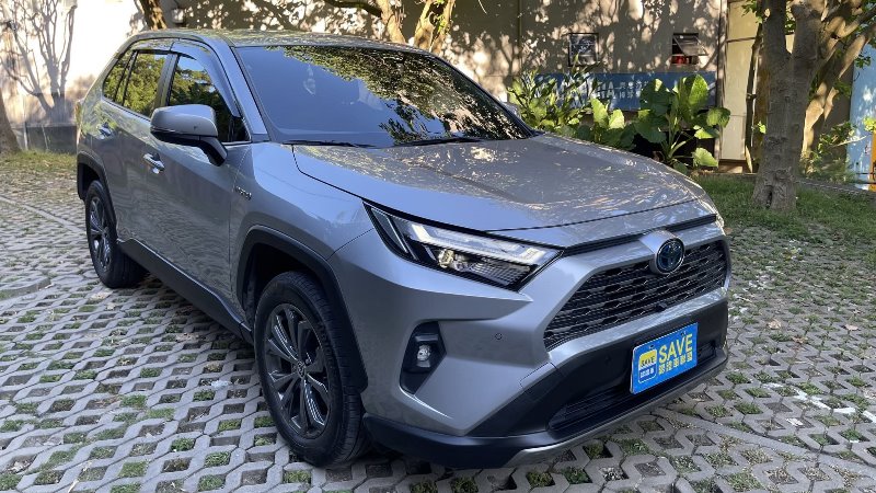 2022 TOYOT
