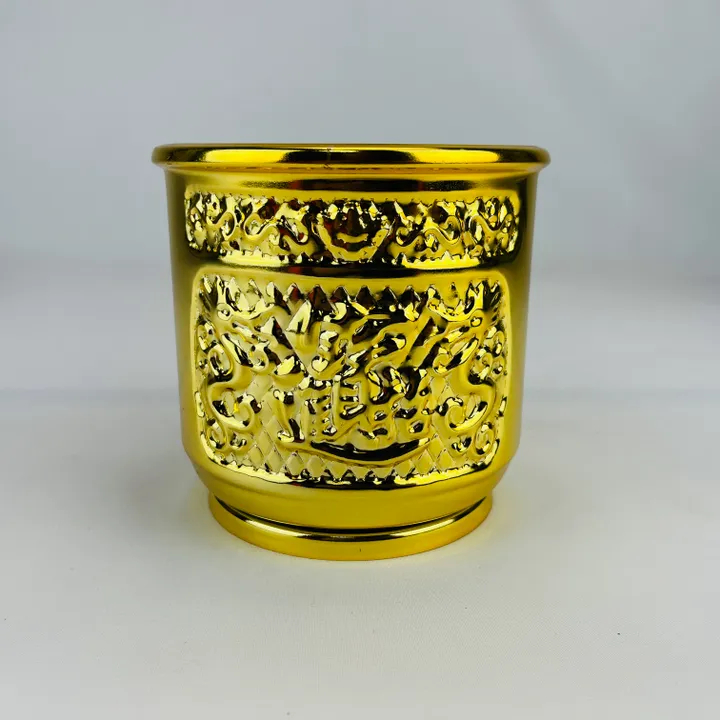 小型金色香爐