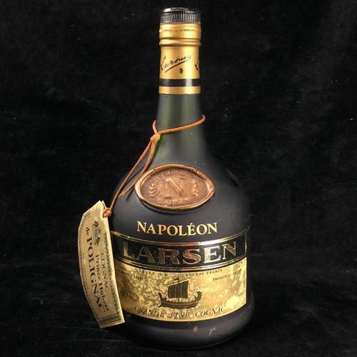拉珊 磨砂瓶 LARSEN NAPOLEON