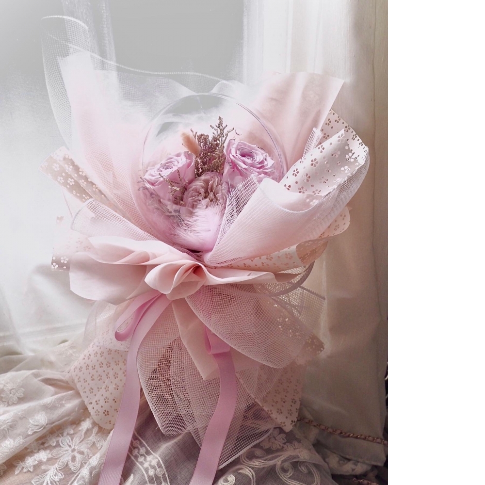 永生花啵啵球花束 情人節花束 母親節花束 告白花束 求婚花束 生日花束 表揚花束 畢業花束 星光花束