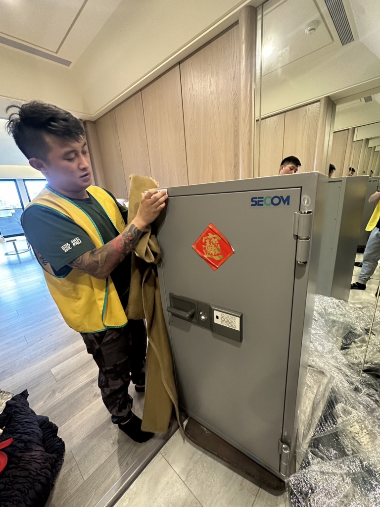 台北內湖搬至台中金庫