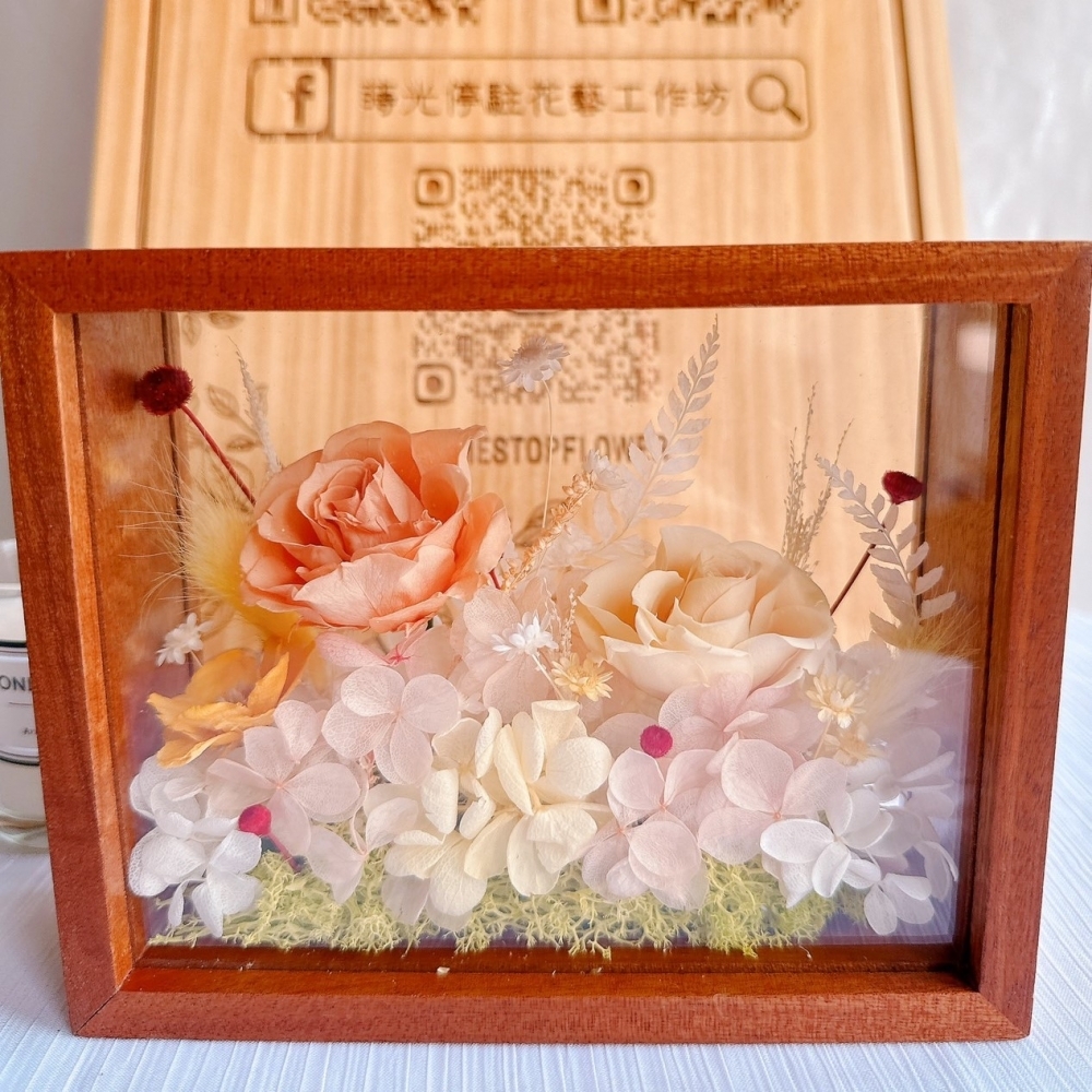 木頭立體相框-$1100