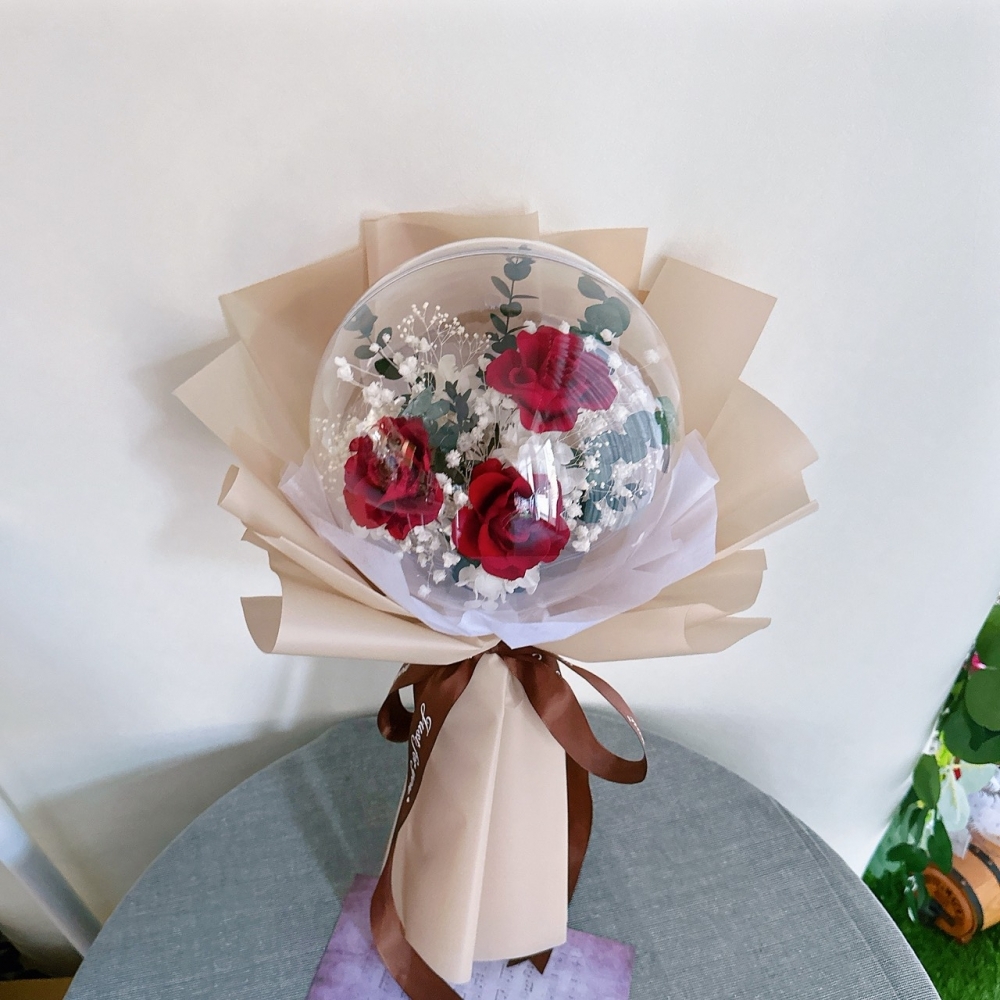 【大款】波波球索拉花 (永生花) 花束-$2,500