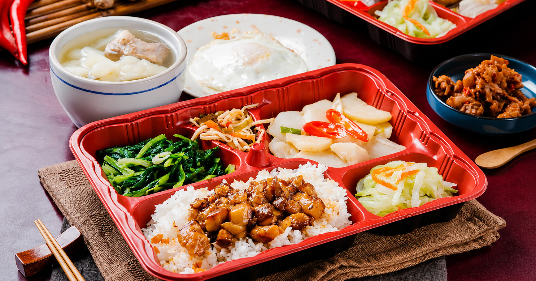 橋頭財神爺滷肉飯 便當菜色