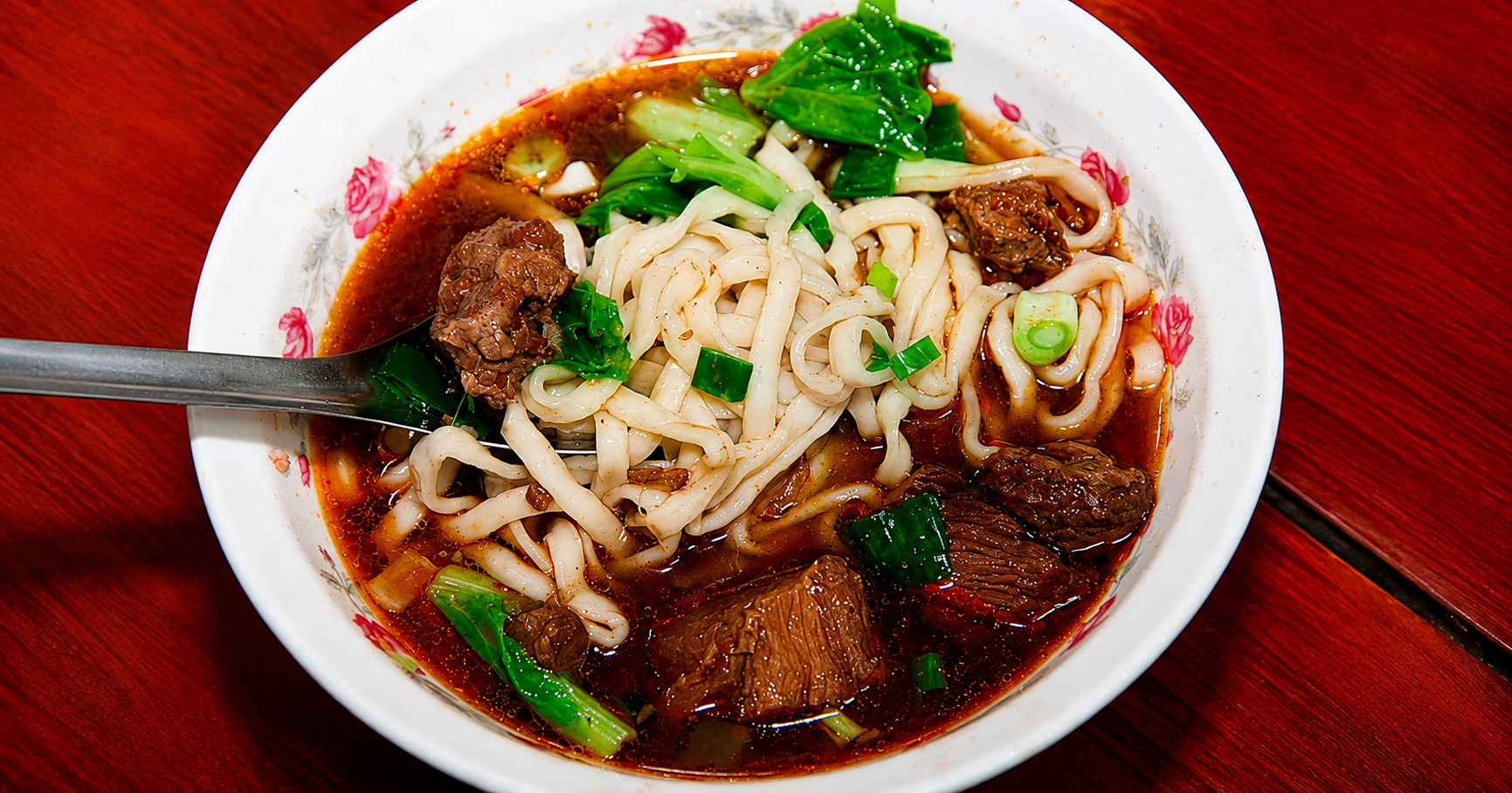 八張牛肉麵
