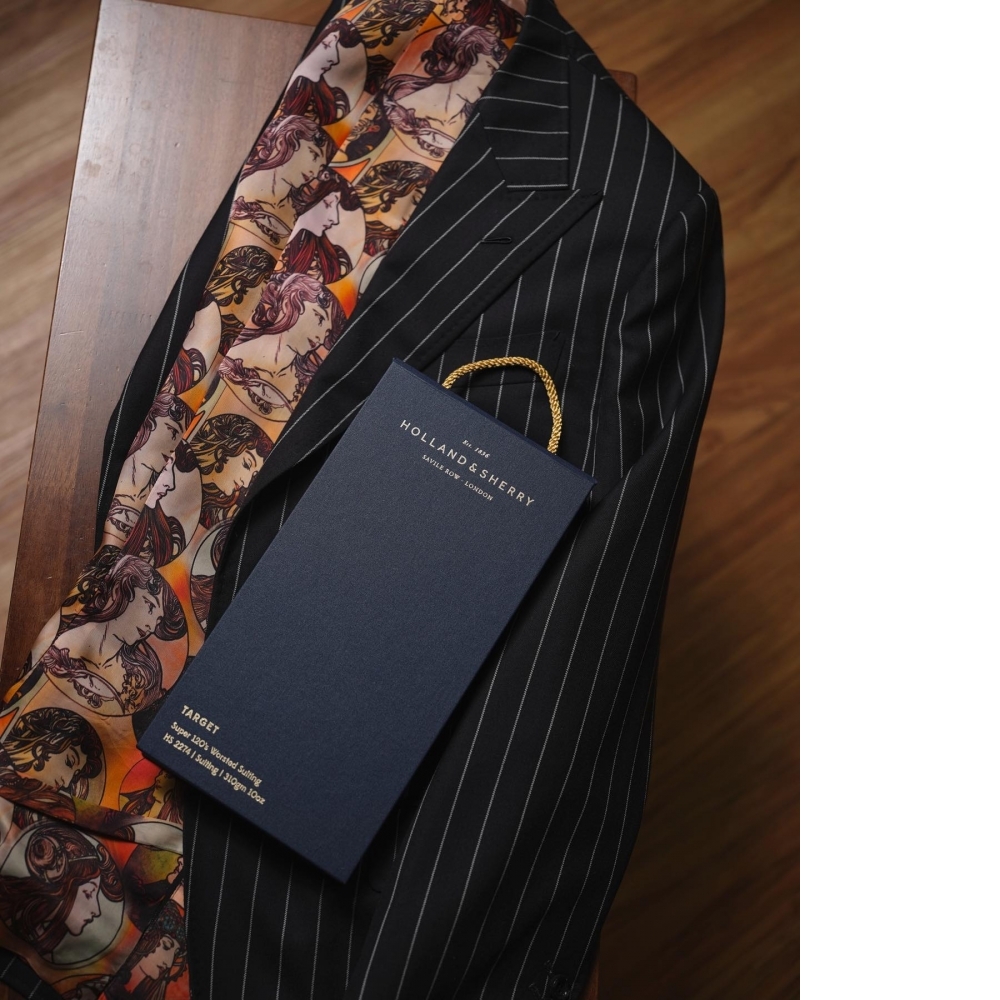 英倫精髓,大膽宣言:Holland & Sherry 經典條紋西裝訂製