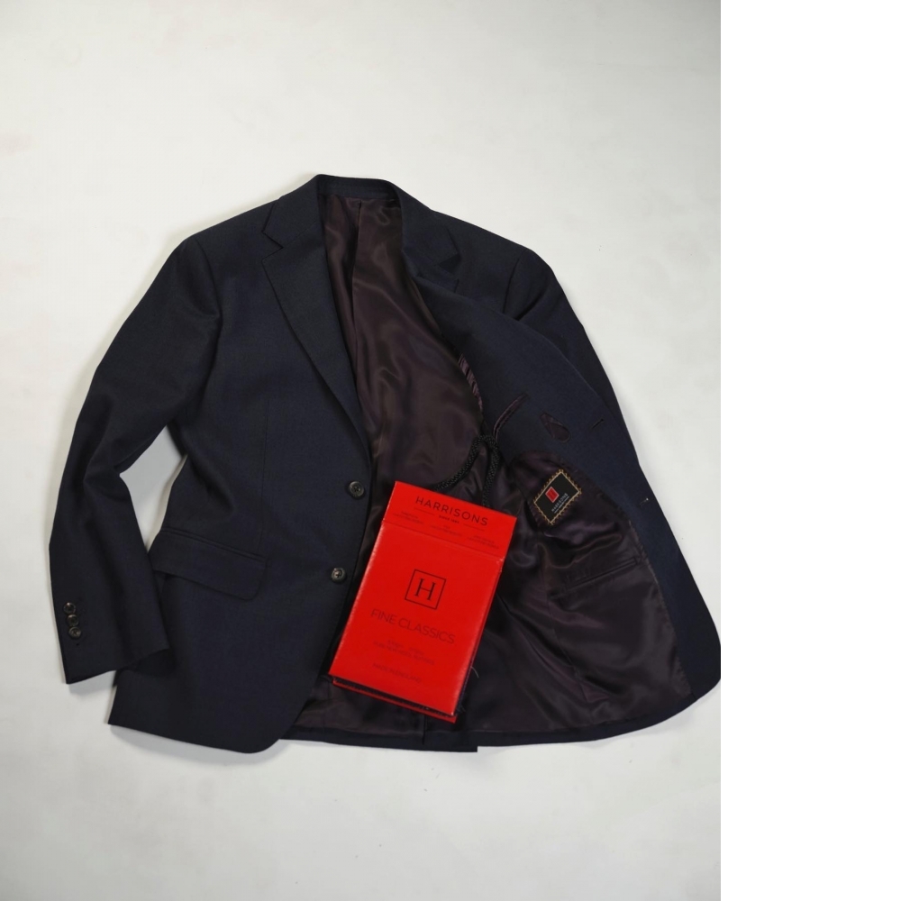 370g的完美挺闊：Harrisons 藍色格紋新郎西裝訂製
