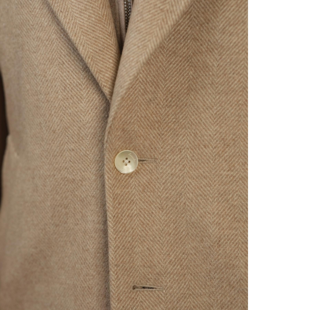 Zegna 純羊絨大衣 燕麥色系的終極優雅