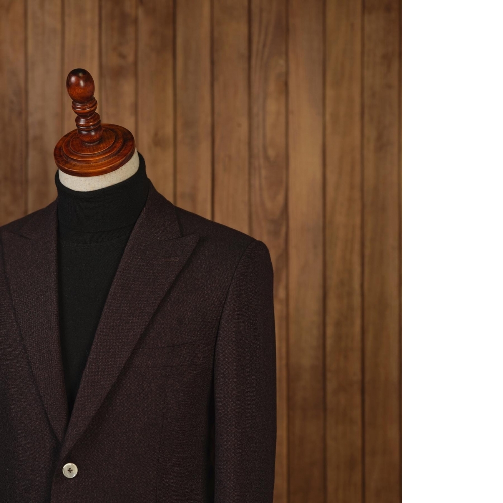 無可抗拒的奢華:Zegna 頂級羊絨的紫紅魅力